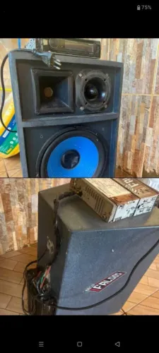 caixa de som residencial estilo "Bob"