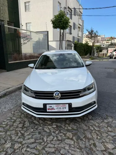 Volkswagen Jetta Comfortline 1.4 TSI 16V 4P Aut. 2017