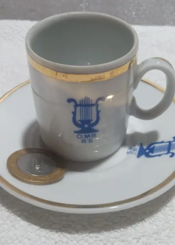 Xícara de cafezinho OMB-RS