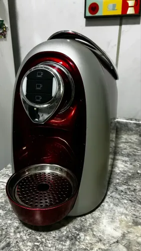 Cafeteira elétrica três corações
