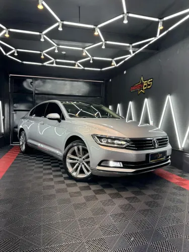 Volkswagen Passat Highline 2.0 TSI 220cv Tip. 2018