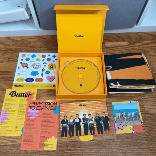 ALBUM BTS - BUTTER (Peaches & Creams)