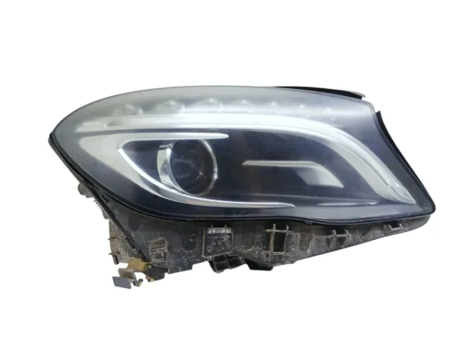 Farol Direito Mercedes Benz Gla 1.6 2015