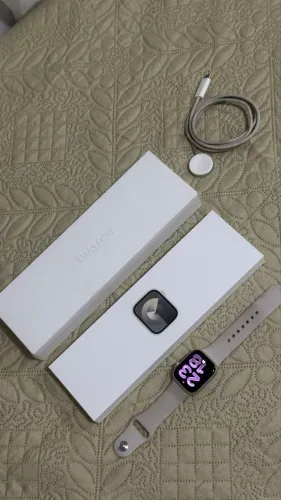 Apple Watch Series 9 GPS ? 41 mm ? Cor: estelar com pulseira original