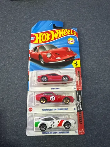Hot wheels trio de Ferrari 