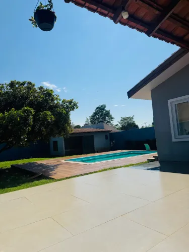 Casa alto padrão para Locação