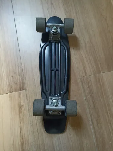 Skate preto mini Cruiser OWL