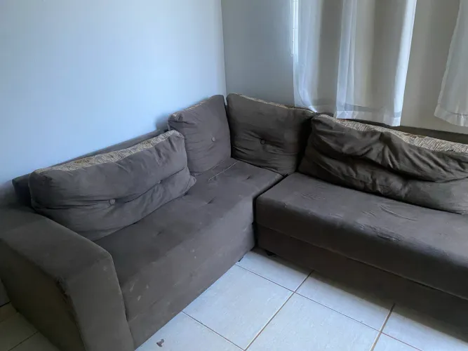 Sofá de canto confortável - Ótimo para sala