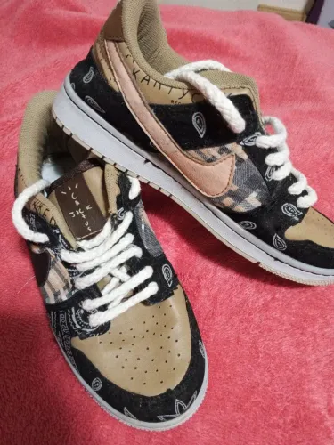 Tênis Nike Cactus Jack 