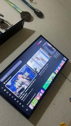 Vendo tv Samsung em estado perfeito 32 polegadas