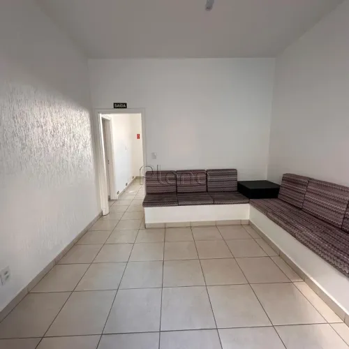 Casa para alugar em Valinhos, Centro, com 3 quartos, com 120 m²