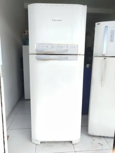 Vendo geladeira electolux
