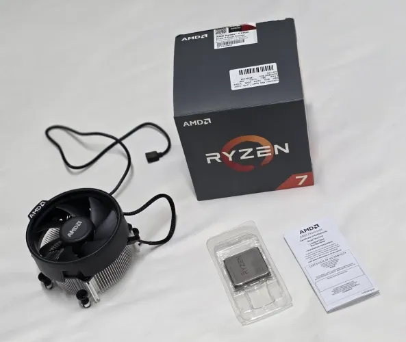 Processador AMD Ryzen 7 2700 AM4 com Cooler