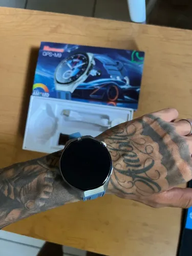 SMARTWATCH MICROWEAR COM GPS E CÂMERA