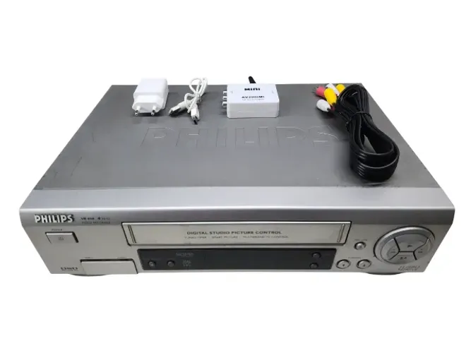 Vídeo cassete VHS Philips VR-410 4 cabeças c/ conversor HDMI - Revisado e com garantia!