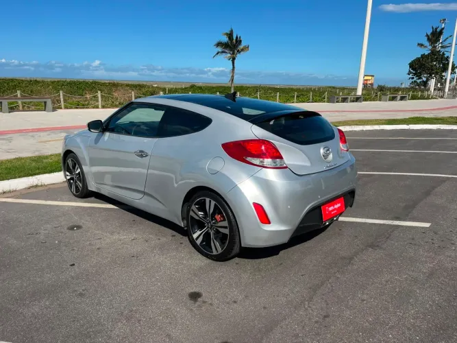 Hyundai Veloster 1.6 16V 140cv Aut. 2013