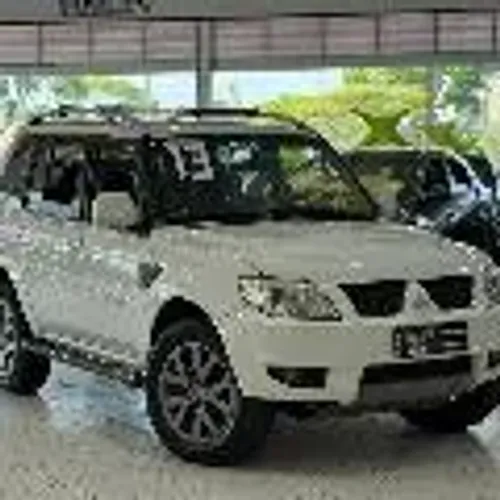 Mitsubishi Lancer HL 2.0 16V Aut.(by Armura-blind.) 2013