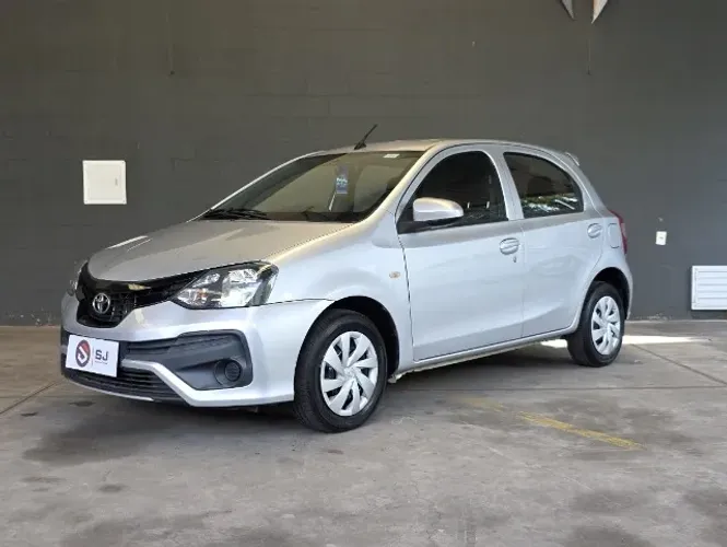 Toyota Etios X 1.3 Flex 16V 5P Mec. 2019