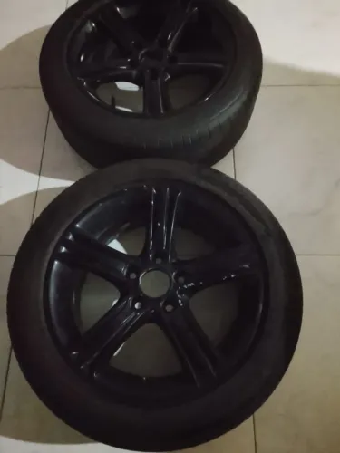 4 Rodas BMW aro 17 com pneu
