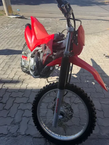 CRF 250f novíssima