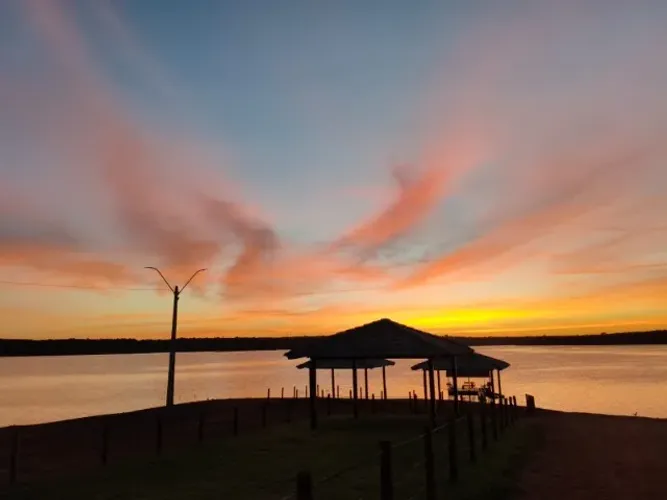 Lotes e Chácaras no Lago Serra da Mesa em Uruaçu
