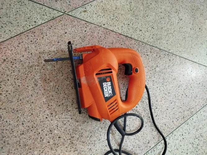 Serra Tico-tico Black Decker