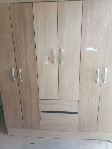 Guarda roupa 250