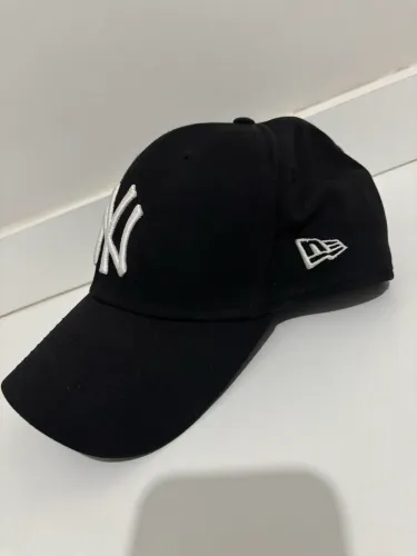 Bone New Era 39thirty Preto NY