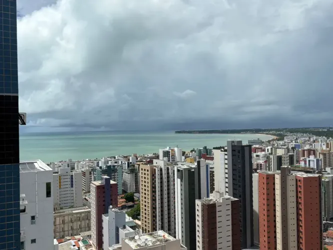 Apartamento à Venda 100m² 2 Quartos Piscina Tambaú/João Pessoa-PB