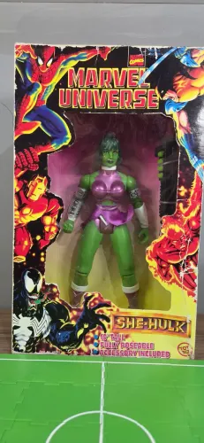 She Hulk Toy bizz marvel 25cm lacrada 1997