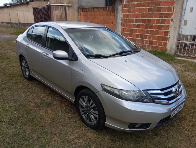 Honda City Sedan LX 1.5 Flex 16V 4P Aut. 2014