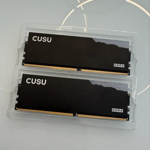 Memória RAM CUSU RGB DDR4 16GB (2x8GB) 3200MHz