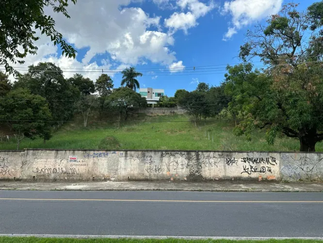 Lote / Terreno à venda em Belo Horizonte