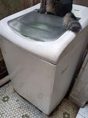 Máquina de lavar roupa Consul 8k