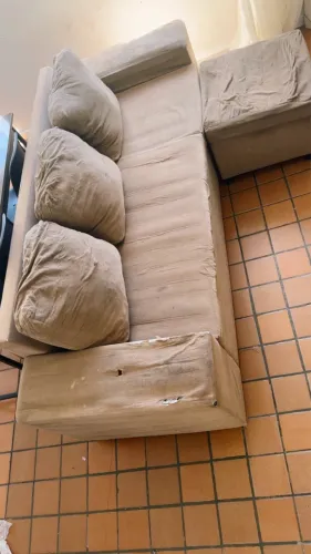Sofá de 3 lugares 