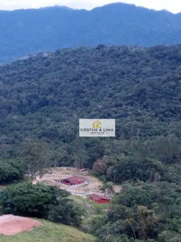 Sítio com 5 dormitórios à venda, 726000 m² por R$ 2.800.000,00 - Pau de Saia - São José do