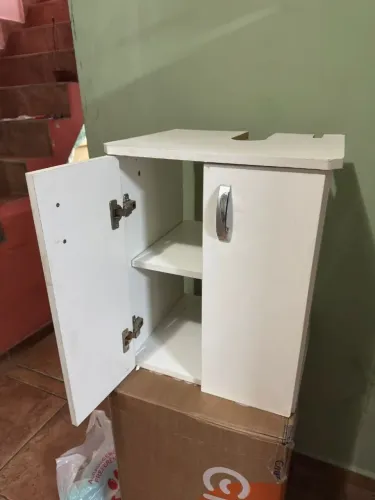Cabinete de banheiro