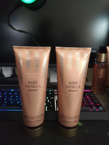 Victoria Secrets Bare Vanilla Cremes Shimmer