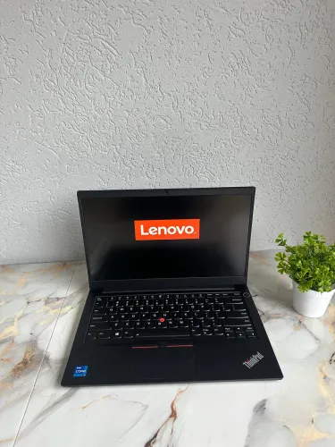 Notebook Lenovo ThinkPad (Touch)