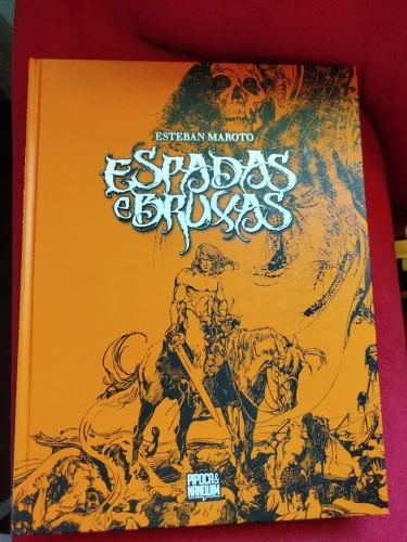 Espadas e bruxas