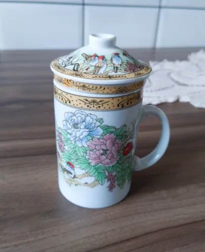 Caneca de Chá de Porcelana