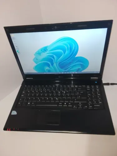 Notebook LG 3GB RAM 160GB Windows 11 Pro + Office 15"