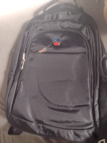Mochila executiva impermeável nova