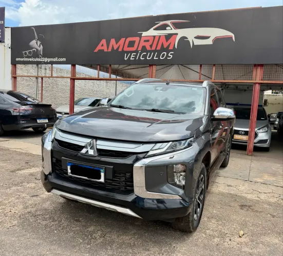 Mitsubishi L200 Triton Sport HPE-S 2.4 CD Dies. AUT 2023