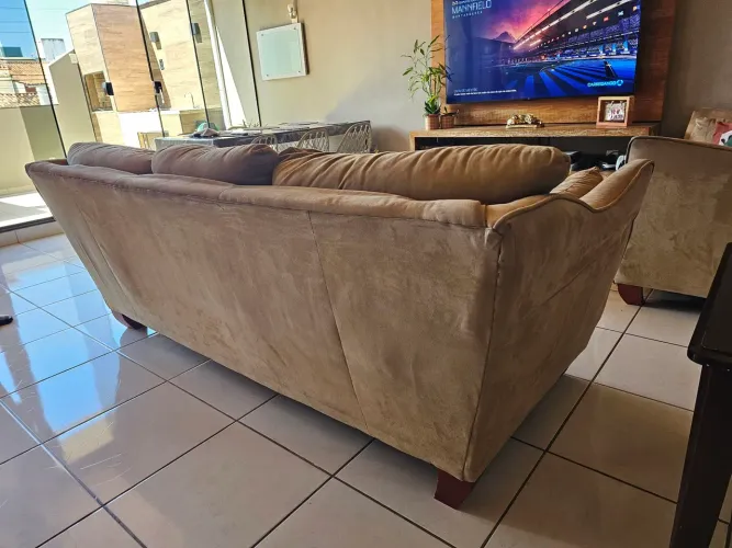 Sofá Americano 3 lugares Luxo