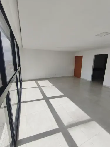ALUGO E VENDO APARTAMENTO COM 110MT, DUAS VAGAS DE GARAGEM, NA PRATA