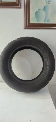 pneu 205/60/16 carro e moto Custom