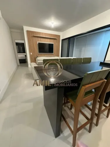 Apartamento Ubatuba, 2 Suítes, Móveis planejados, Sol da manhã, 70m da praia, 82m².