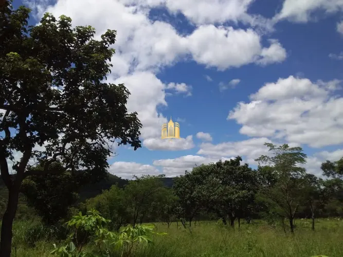 ÁREA A VENDA NO BAIRRO FERNÃO DIAS - ESMERALDAS/MG R$680.000,00