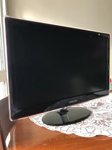 TV/Monitor Samsung 24 - Full HD